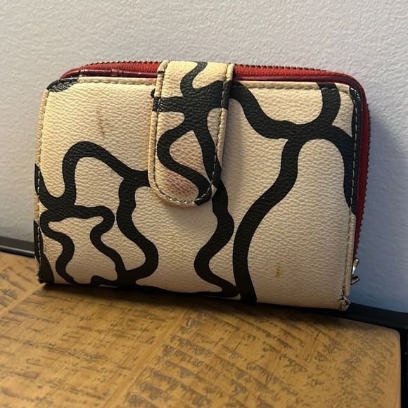 TOUS Organizer Zippy Wallet | Leather - Picture 2 of 11